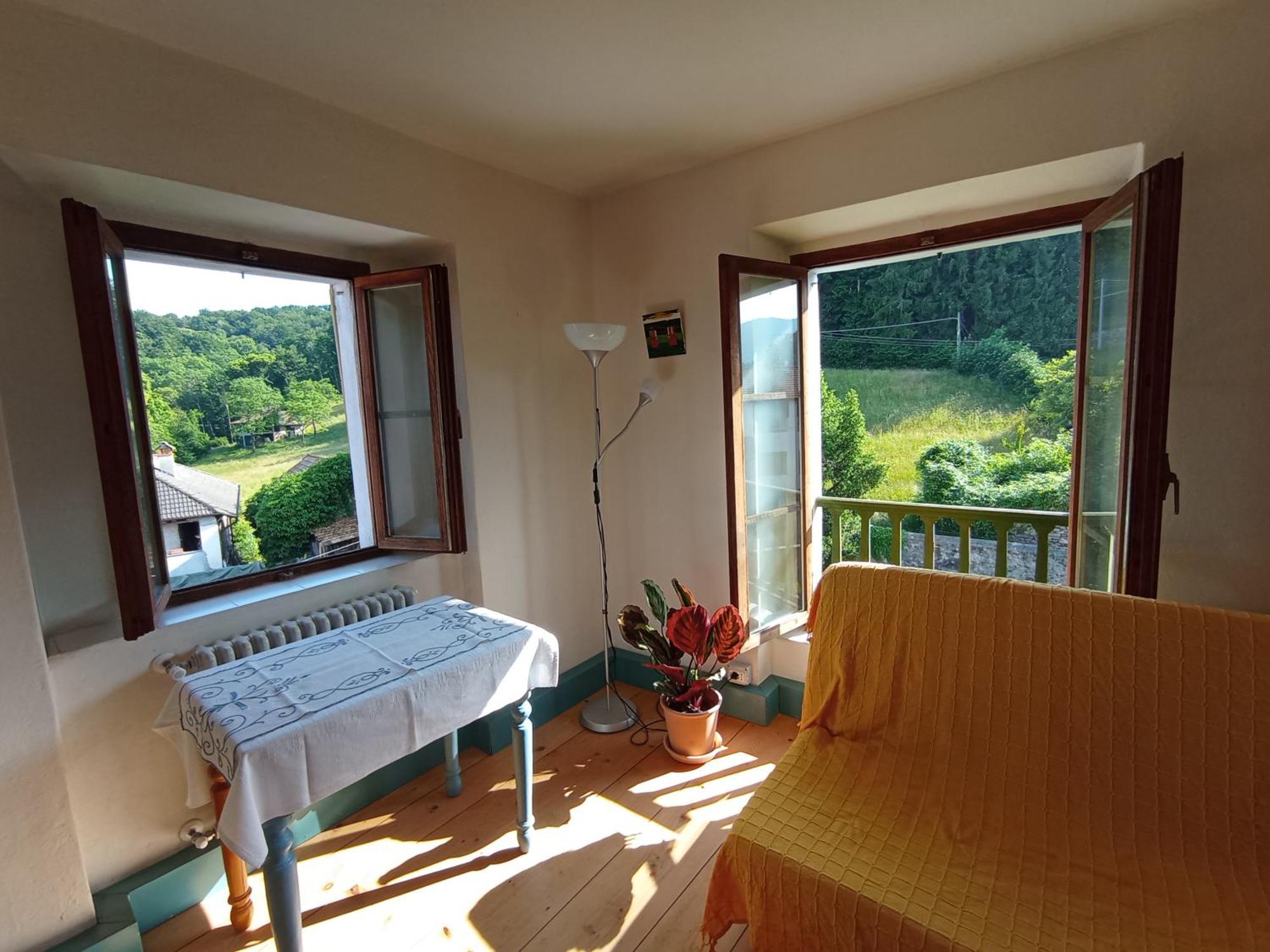 Appartamento Storico Con Giardino Soleggiato - B&B Via Rinaldi Arto Centonara Buitenkant foto